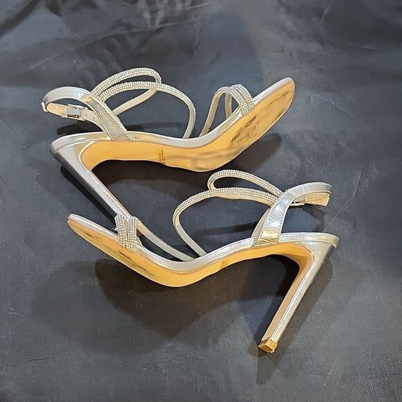 BRAND X2B WOMEN'S ALLYY-5N EMBELLISHED OPEN TOE BLOCK HEEL SANDALS - Picture 11 of 16